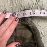Anthropologie Sanctuary  Cropped Cargo Pull On Linen Camo Pants Camouflage Small Photo 3