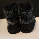 Dearfoams  Black Sweater Slippers Photo 2