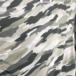 Cato  Camouflage Side Ruched Tie Crew Neck Long Sleeve Workout Top Size 18/20W Photo 3