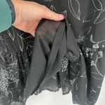 Lila Rose Women's Floral Print Ruffle Hem Overall Dress Black White Size 4 NWT Photo 6