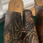 Patricia Nash Mules/clogs Ruffina Bronze Florals Photo 12
