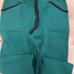 NWT Monrow Supersoft Knit Waffle Cuffed Jogger Green Size M Photo 3