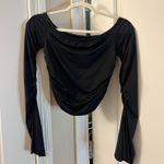 Edikted Off the shoulder black top Photo 0