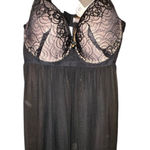 Daisy Fuentes  Elegant Black Lace Chemise Photo 0