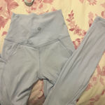 Lululemon lilac  leggings  Photo 2