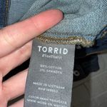 Torrid  4 women’s jean jacket medium to dark wash cotton sz 4X ✨ Photo 4