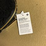 Lululemon  belt bag fleece Photo 1