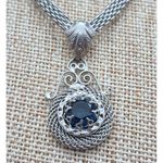 None Fancy Vintage Silver Tone Mesh Chain Pendant Necklace Blue Glass Stone 18" Photo 1
