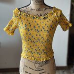 None Cute Summer Yellow Floral Top Good Condition Photo 1