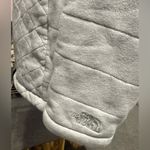 The North Face  Jacket
Caroluna Gray Quilted Fleece Button Neck Photo 6