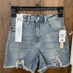 Tinseltown NWT distressed light blue denim mom relaxed high rise shorts, size 0 Photo 15