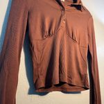 No Comment Brown Fitted Long Sleeve Button Down Shirt SZ S 1/4 Button Y2K Petite Tee Photo 4