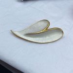 Vintage J.J. Brooch Modernist white enamel on gold colored metal. Photo 7