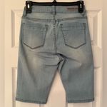 Black Pearl Denim Los Angeles Women’s Bermuda Light Blue Denim Shorts Size 3 Photo 2