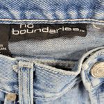 No Boundaries No‎ Boundaries Juniors Jeans 7 Blue Light Wash Floral Embroidered Bootcut Y2K Photo 11
