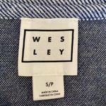 Bandier Wesley Striped Pullover Half-Zip Sweatshirt Small Blue White Athleisure Photo 6