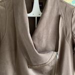 Vigoss  M taupe suede like jacket Photo 2