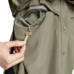 Athleta Womens Northstar Shirt, Olive Green, Featherweight Stretch, Small Photo 5