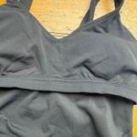 Lululemon  Black Align Tank Top Racerback Cropped Athletic Size 6 excellent cond. Photo 4