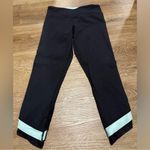 Lululemon  Crop Leggings - Fresh Teal Mesh Accents Photo 1