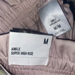 EXPRESS Super High Rise Silky Jogger Pants M Photo 7