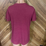 Happy Camper Women’s Medium Vinyl Print Short Sleeve Tee Purple Photo 3