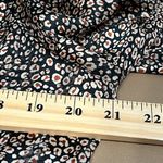 HAVER London size medium animal print top pullover longsleeve snaps at v Photo 4