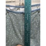 Liz Claiborne  Michaela Green/Blue Floral Capris Zip‎ Size 8 Mid Rise Pockets Photo 1