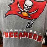 Nike Tampa Bay Buccaneers T-shirt SMALL Womens V-Neck Gray Graphic Football Photo 1