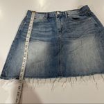 BLANK NYC Blank‎ NYC Medium Wash Raw Hem 100% Cotton Denim Mini Skirt Size 29 Photo 5