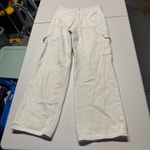Old Navy Extra High Rise Sky-Hi Wide Leg Cargo Pants in Cream Ecru Size 2 EUC Photo 4