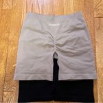 Aurola 3 Pack Power Biker Shorts NEW Size Medium Black, Chocolate, Mocha Black Photo 8