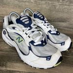 New Balance Women's 410 SL-2 Running Shoes Size 9 B White CW410WL Photo 0