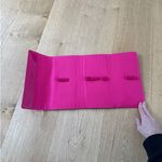 Huda Beauty Travel Make Up Brush Holder in Bright Pink Photo 2