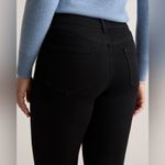 Quince NWT Luna Stretch Slim Straight Jeans in Black Women’s Sz 28 (26” inseam) Photo 3