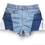 Driftwood Colorblock highrise jeans shorts, frilled hem, size 25 Photo 2