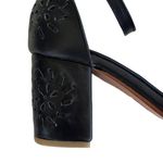 EUC ELF Leather Heeled Whipstitch Sandals Black Size 7.5 Photo 2