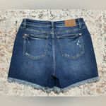 Judy Blue  high rise distressed denim shorts size Large 11/13 Photo 1