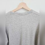 Babaton  Gray Cream Crewneck Sweater size Large Photo 5