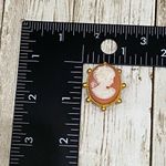 Unsigned Vintage Victorian Cameo Clip On Earrings Photo 7