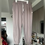 Vuori  Performance Jogger in Huckleberry Heather #VW303-HHB Photo 6