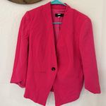 Slate + Willow Raspberry Envelope Blazer Rent the Runway Size 6 Photo 3
