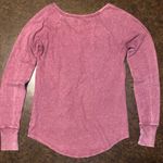 American Eagle Outfitters Long-Sleeve Henley Tee in Distressed Red - size small Photo 2