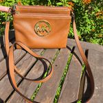 Michael Kors  City Organizer Tan Leather Crossbody Bag Purse 8"x6.5" Photo 1
