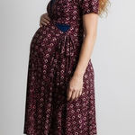Motherhood Maternity Wrap Dress Geometric Print Short Sleeve Burgundy PinkBlue M Red Size M Photo 0