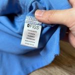 FIGS Casma Three-Pocket Scrub Top Size M Photo 4