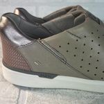 Kizik Miami Sneakers Womens 8 M Gray Metallic Leather Comfort Slip On Hands Free Photo 2