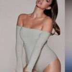 SKIMS essential bodysuit off shoulder light grey size small medium ladies Photo 1