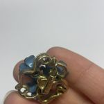 Avon Blue Enamel Rhinestone Flower Earrings Gold Tone Scroll Work Clip On Photo 8