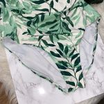 None Green tropical one piece swimsuit padded Photo 1